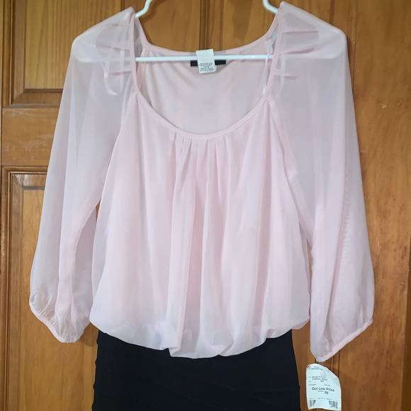 SIZE 5/6 brand new mini dress. - Picture 3 of 3